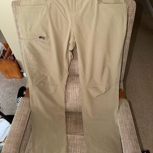 Under Armour Khaki Performance Chinos - Tan
